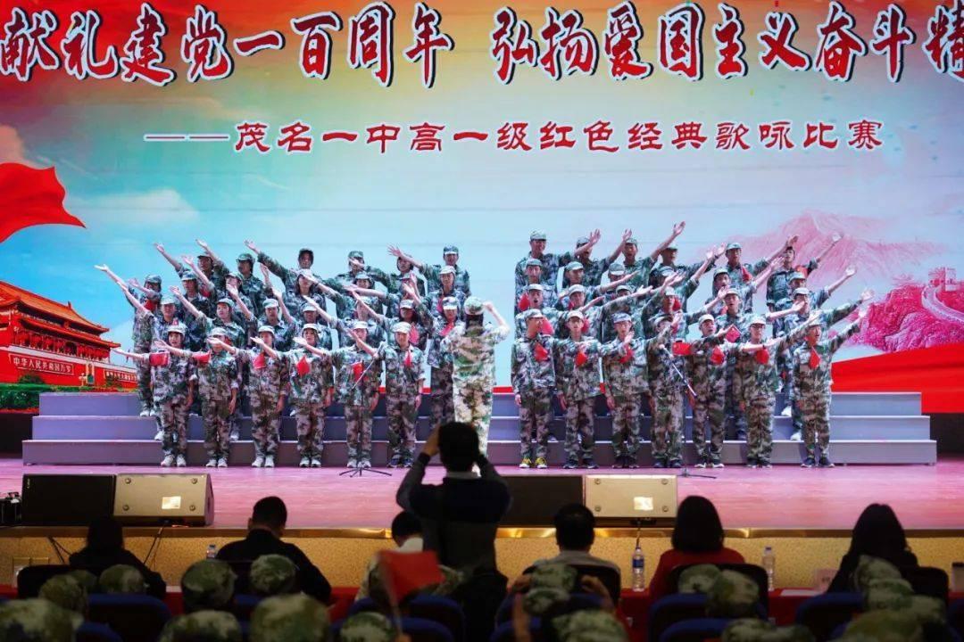 武功再高,也怕菜刀!胡塞反舰导弹立大功,美国军舰掉头就跑